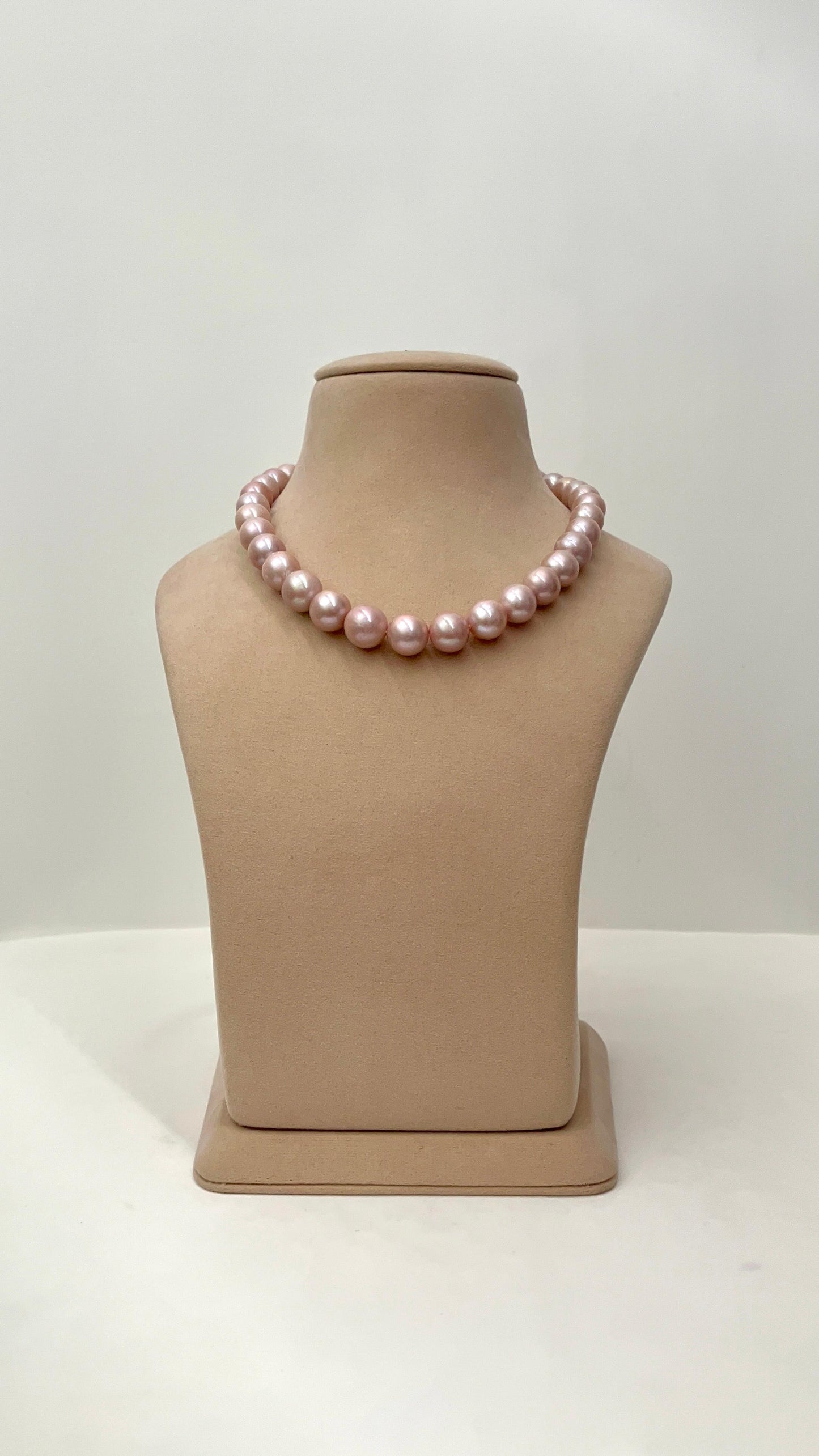 Round Freshwater Pearl Necklace (Pink)(12-15mm)
