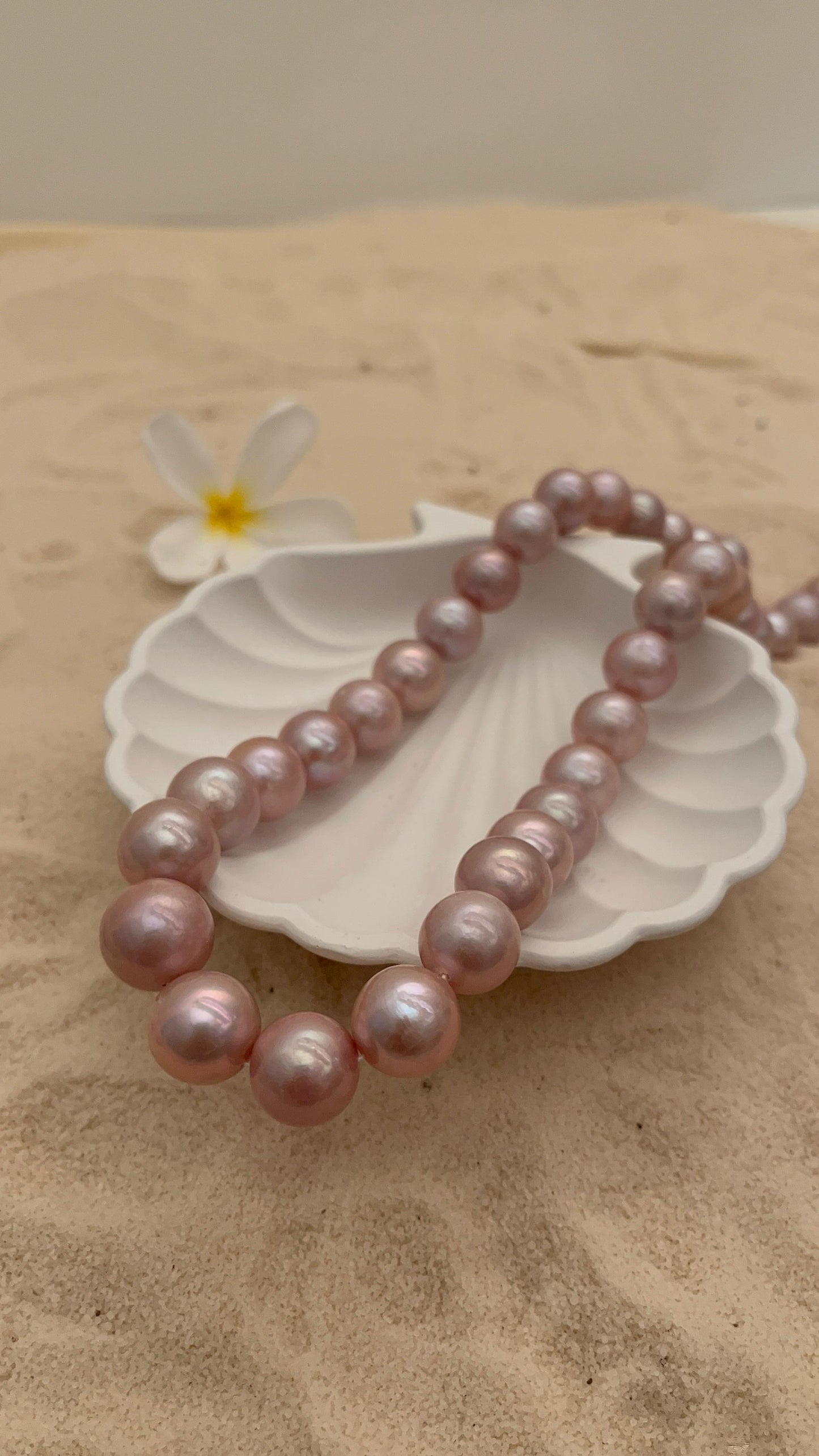 Round Freshwater Pearl Necklace (Pink)(12-15mm)