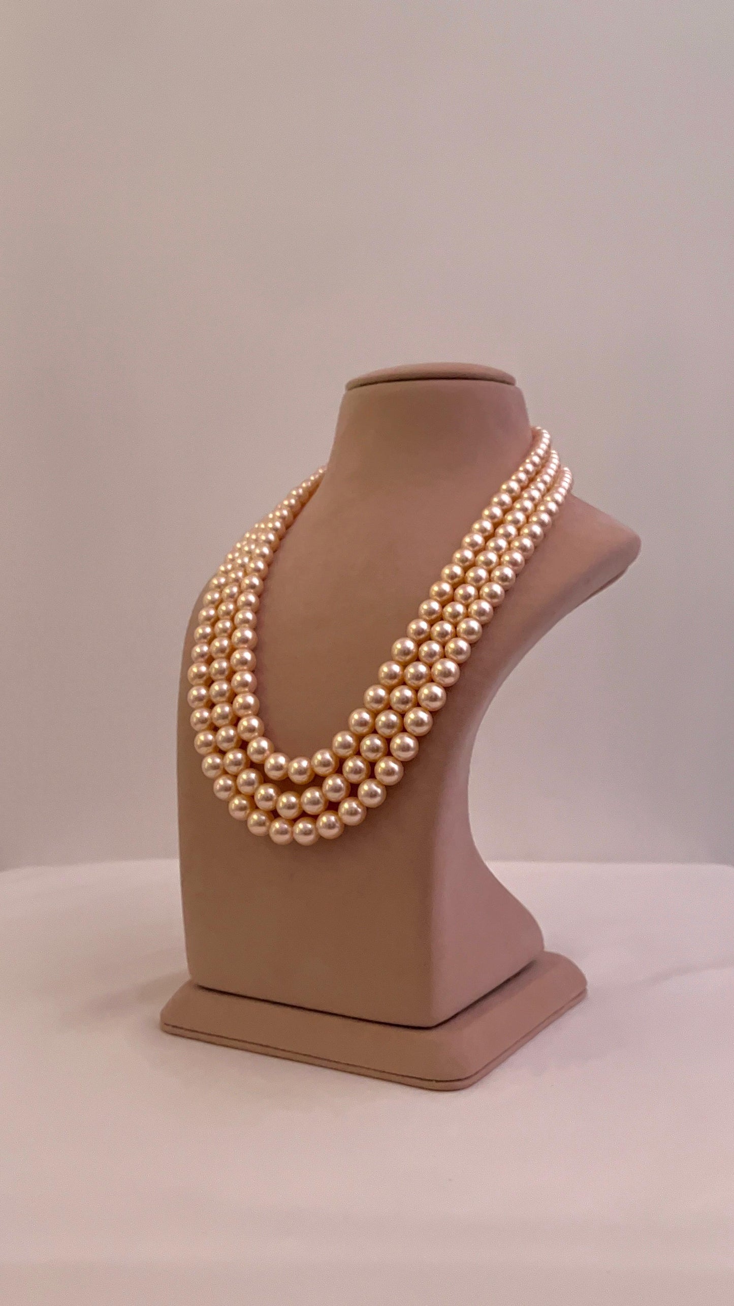 Shell pearl Triple line necklace (Peach)