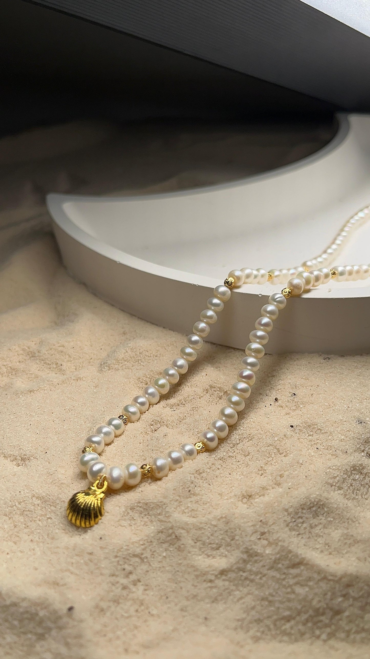 Shankha Fresh Water Pearl Necklace