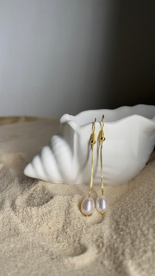 Drop Fresh Water Pearl Earring