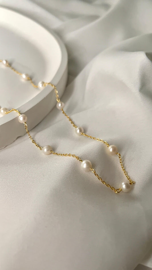 Soraya Fresh water pearl necklace